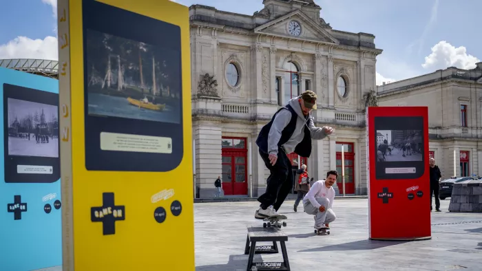 Erfgoeddag: The GAME is ON! Skaters Kas Wauters en Jasper Tielens van Vzweetje geven een demo