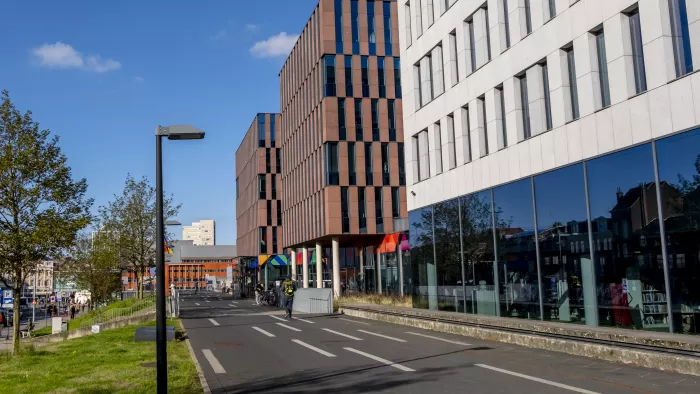 Stadskantoor Leuven en het naastgelegen KBC-gebouw