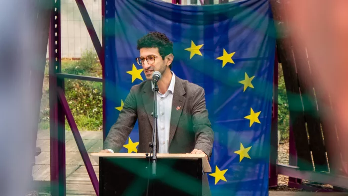 Burgemeester Ridouani (c) Jente Waerzeggers .jpg